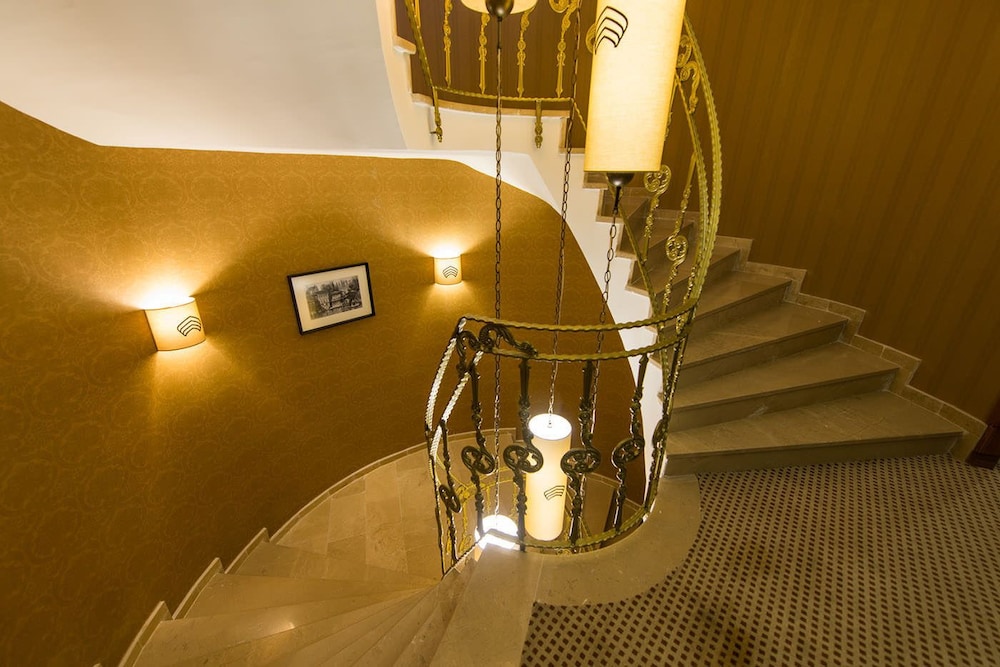 Cesmeli Kosk Hotel Silivri 25/50