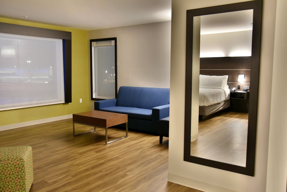 HOLIDAY INN EXPRESS & SUITES GATINEAU - OTTAWA 34/41