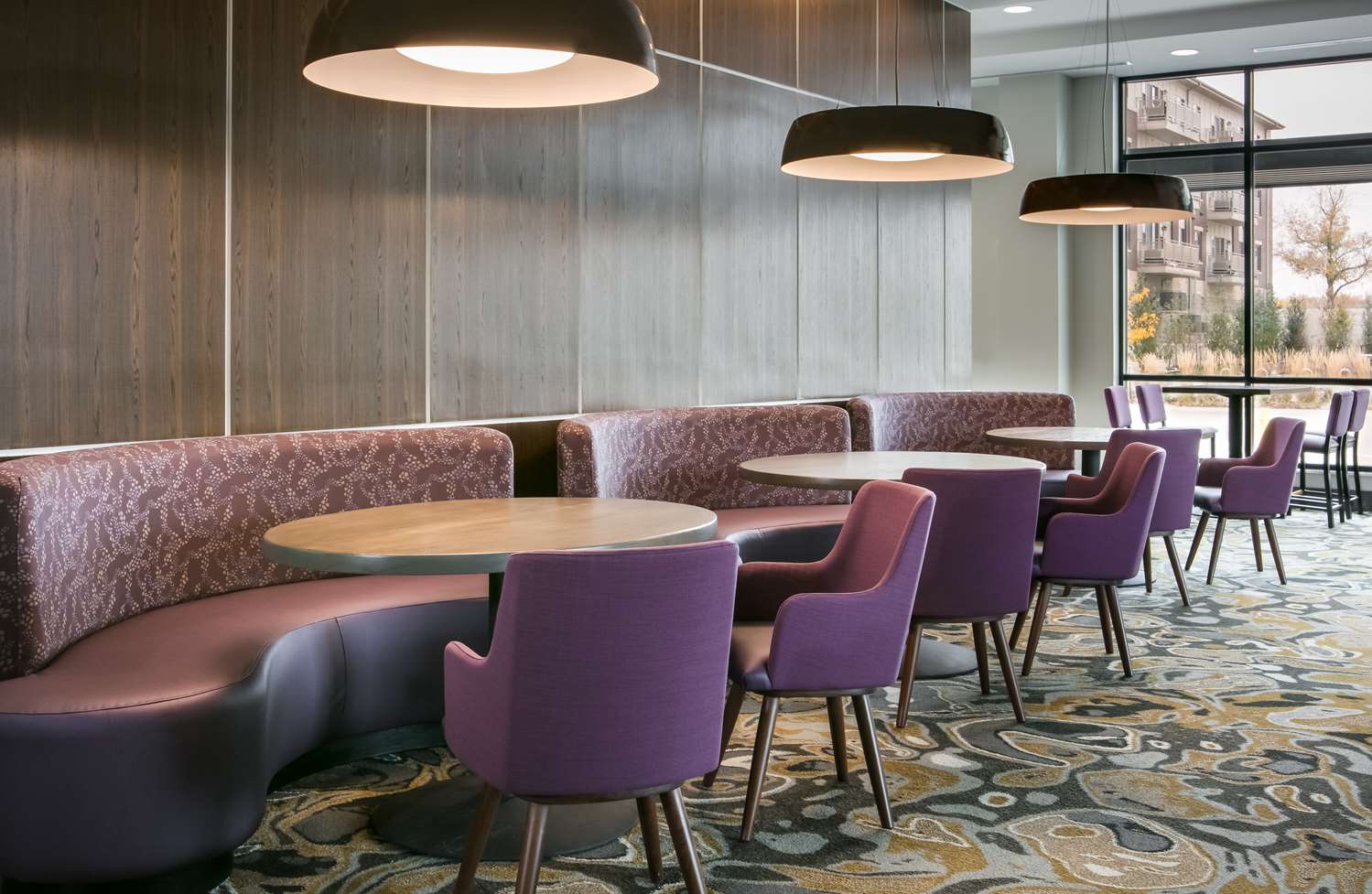 restaurant cafeteria