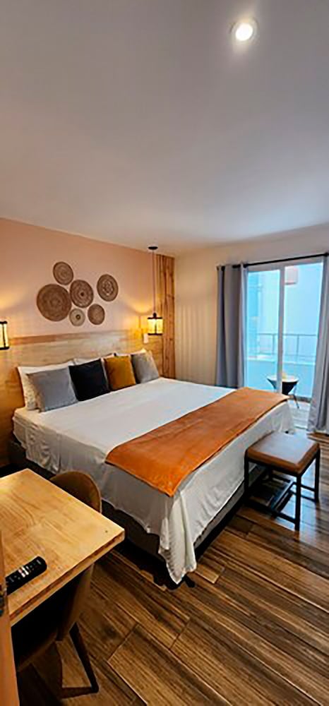 CLASSIC, DOUBLE BED