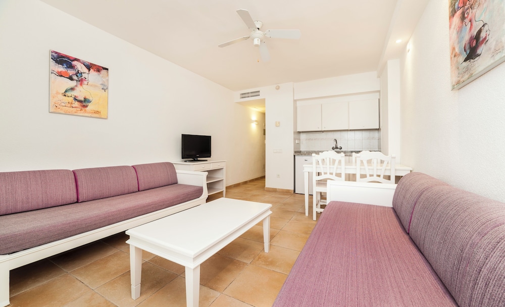 Insotel Club Tarida Playa 23/50
