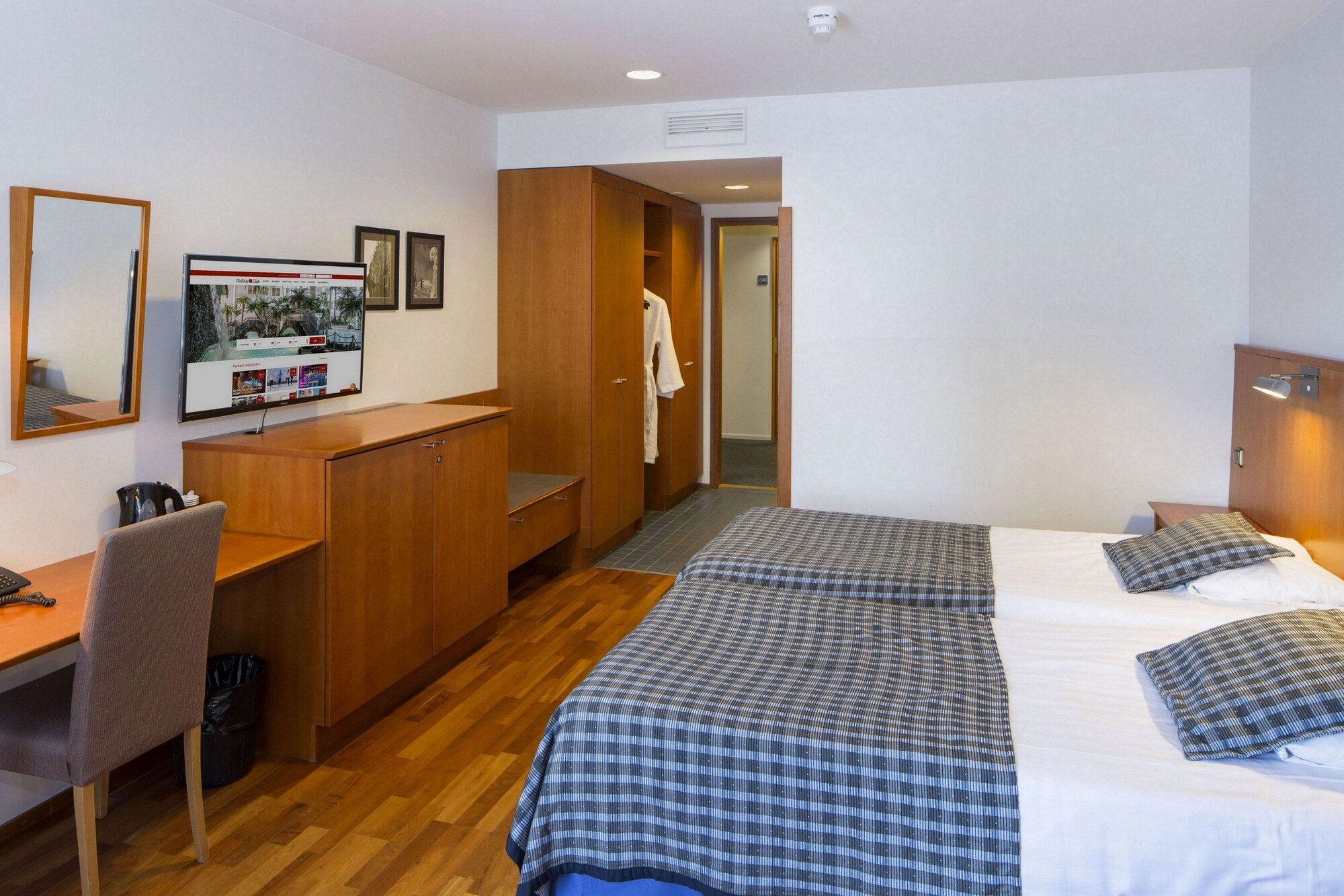 rooms