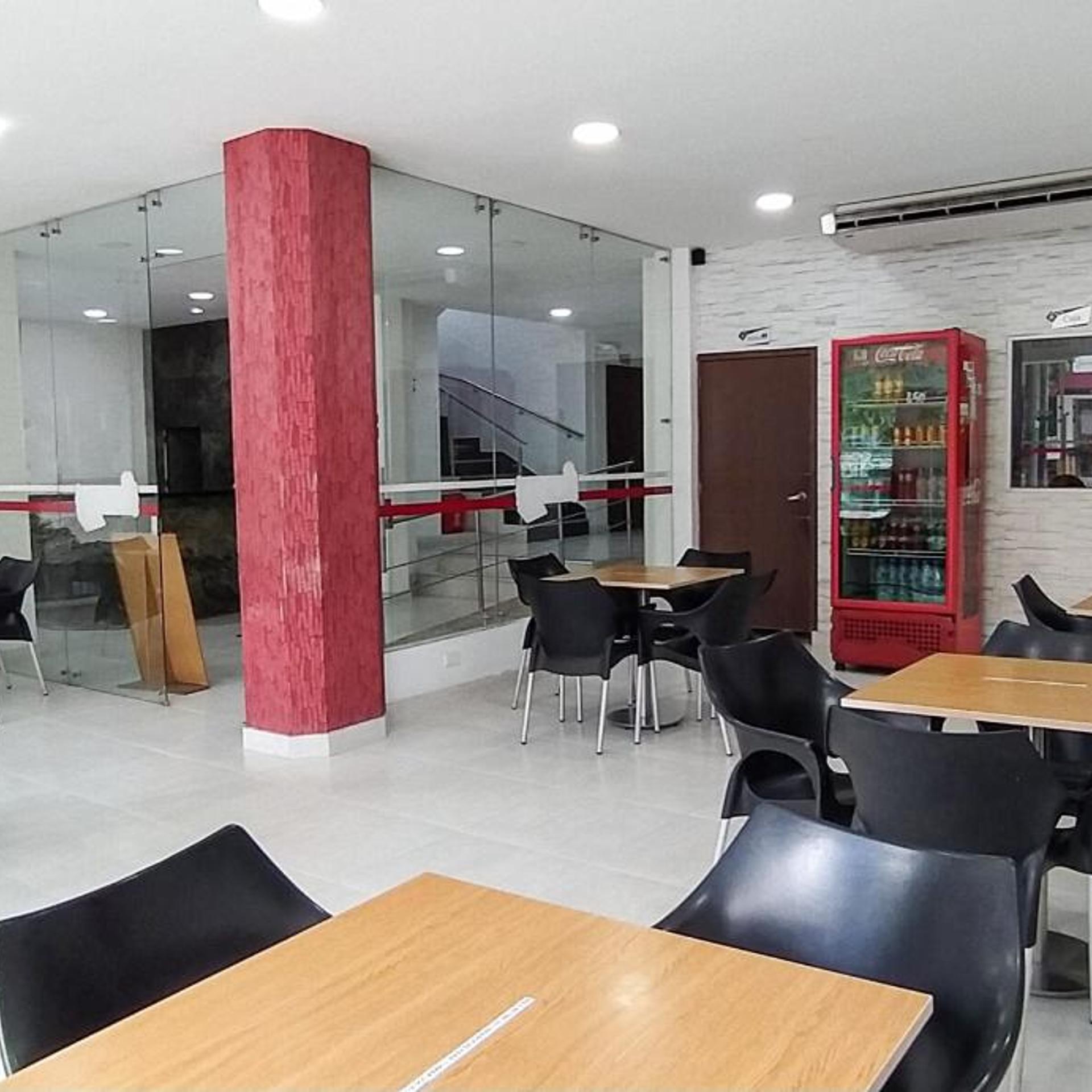 Hotel Exelsior 37/48