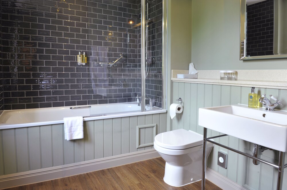 The Crown Manor House Hotel 18/42