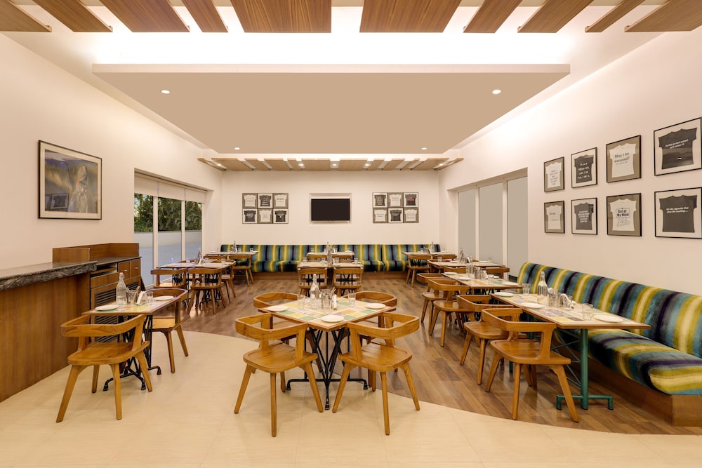 Lemon Tree Hotel Hinjawadi Pune 38/49