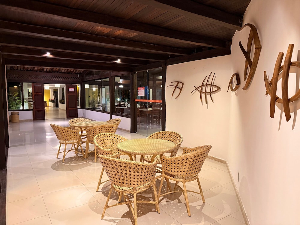Girassol Hotel 56/62