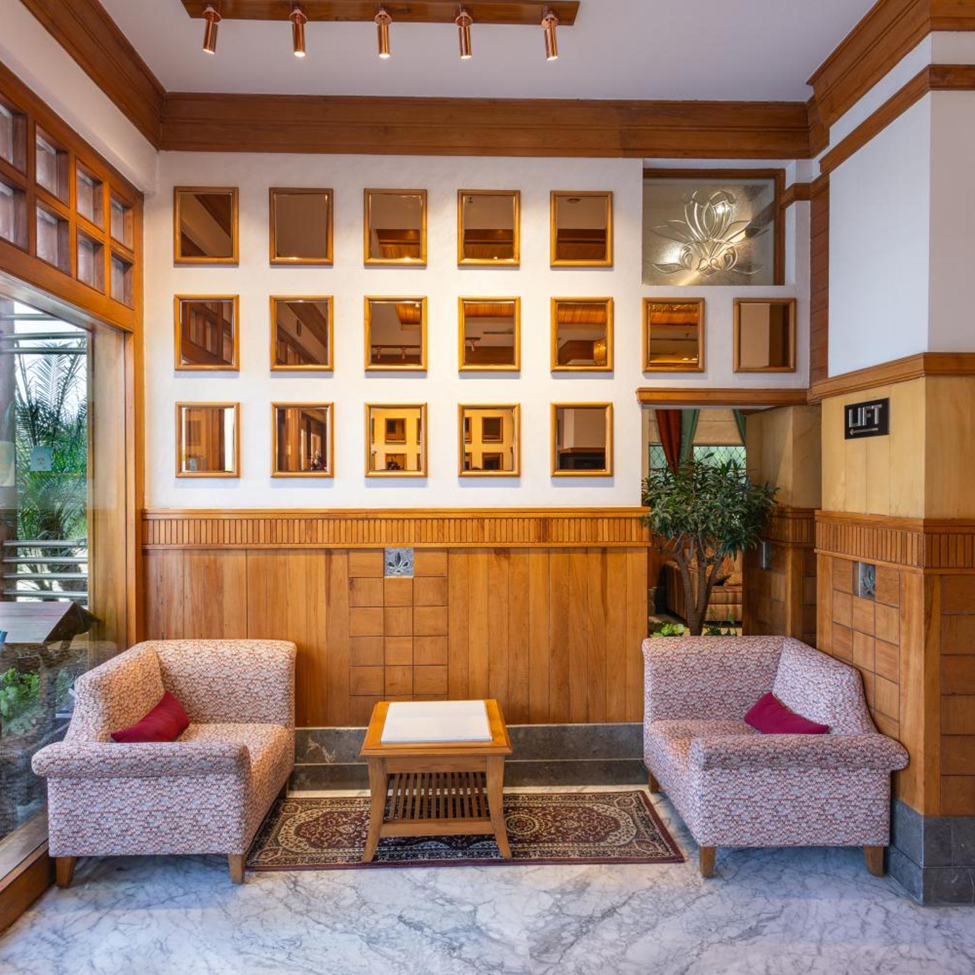 Hotel Saffron Leaf 7/50