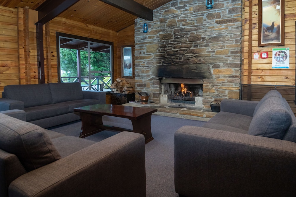 Te Anau Top 10 Holiday Park 37/58