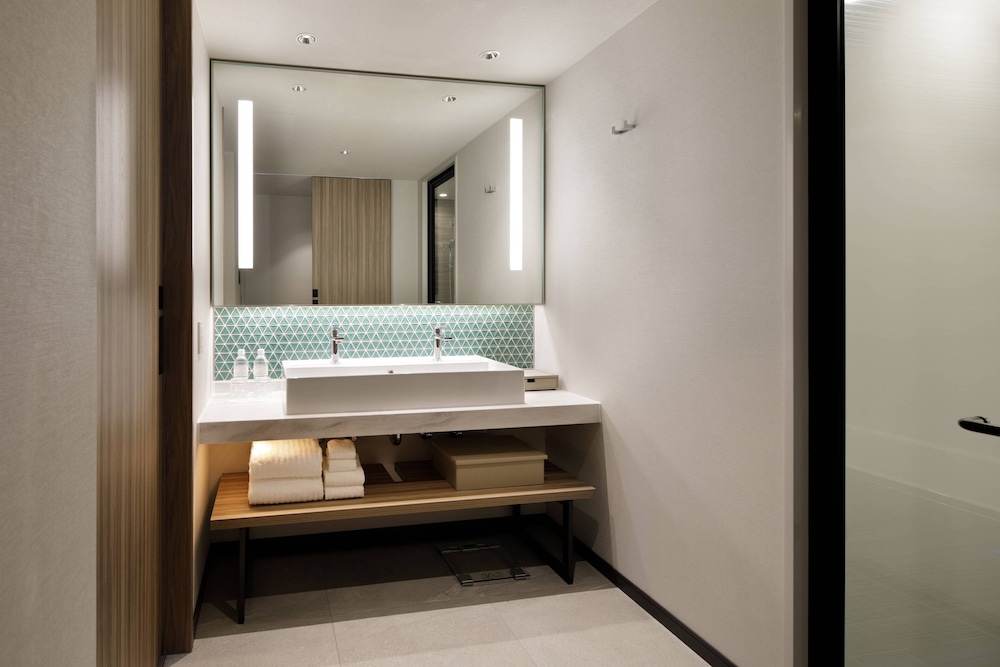 Courtyard By Marriott Osaka Honmachi 13/47