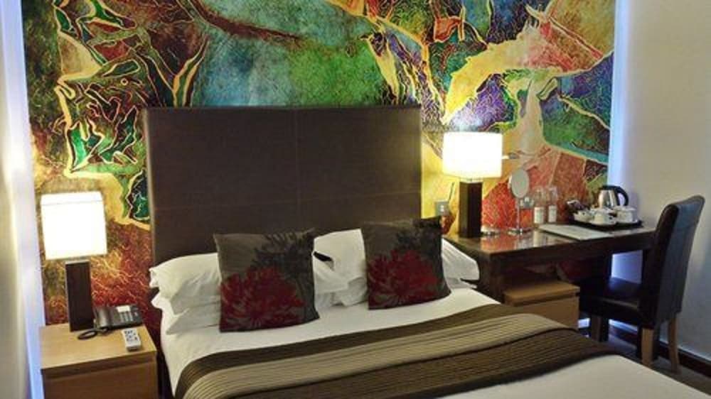 Remont Oxford Hotel 31/65