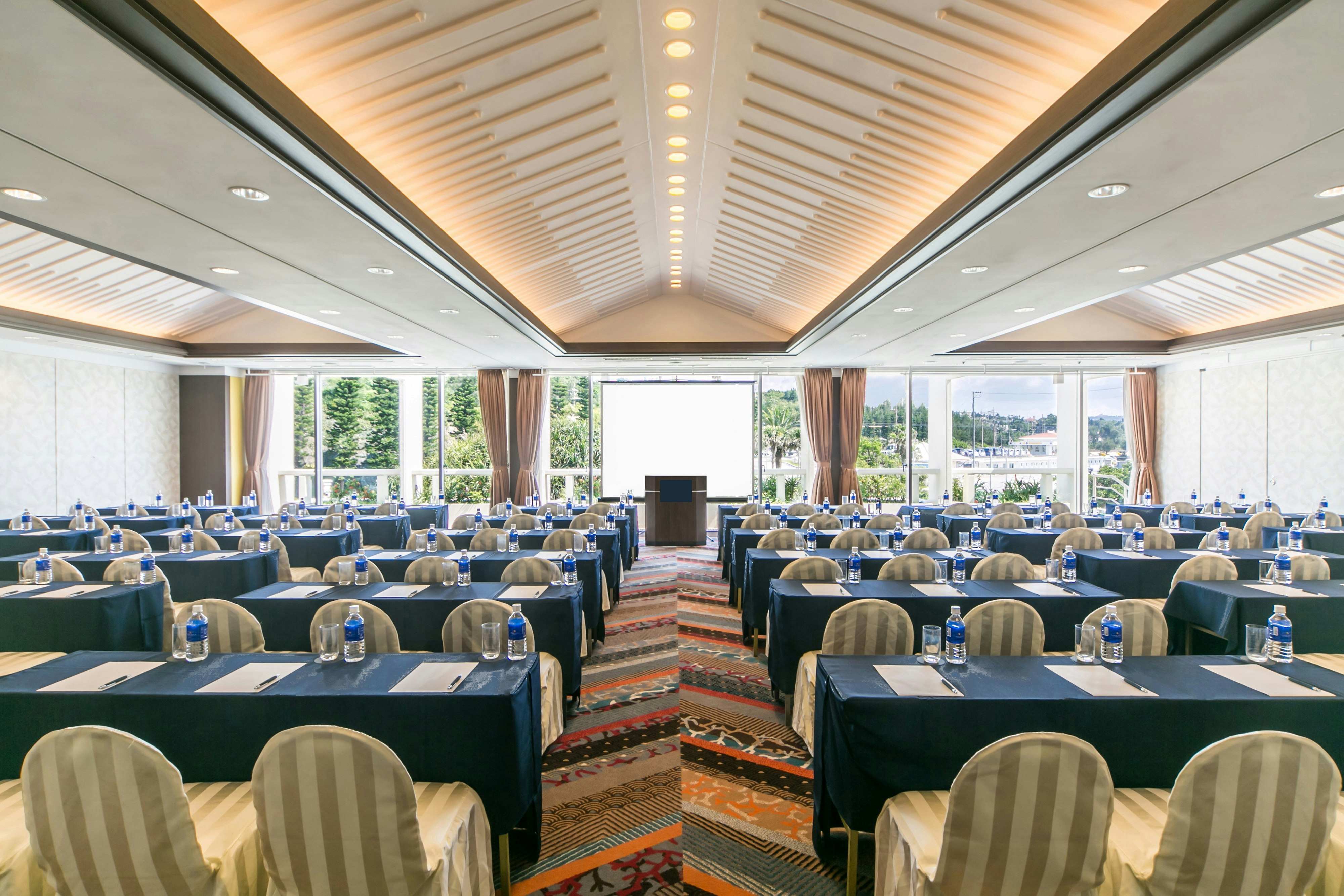 Sheraton Okinawa Sunmarina Resort 33/50