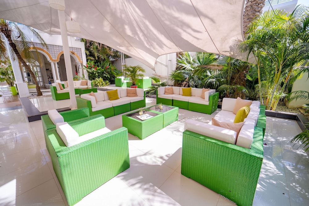 Santorini Hotel And Resort 3/87