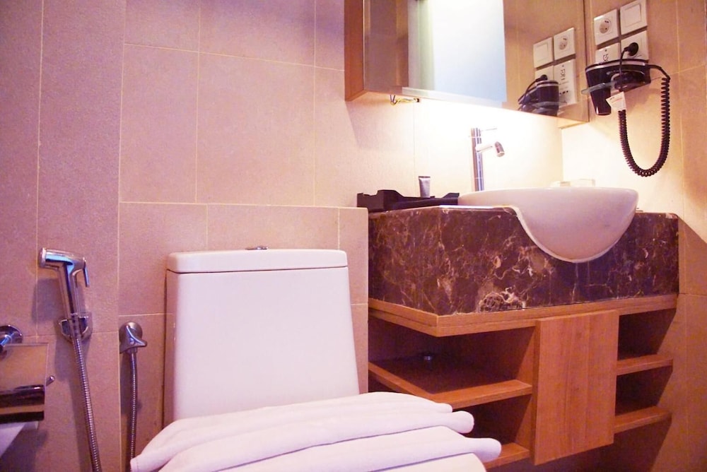 D prima Hotel Mega Kuningan (Ex GP Hotel Mega Kuningan) 44/53