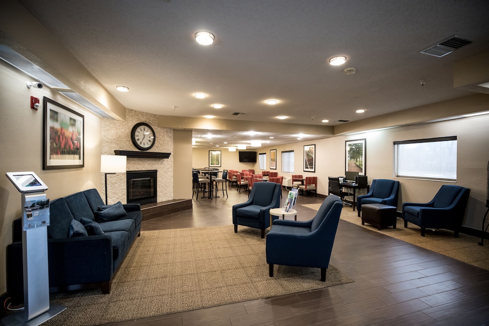 Comfort Inn And Suites Paw Paw 37/54