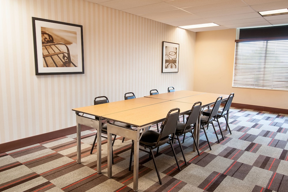 Four Points by Sheraton Columbus - Polaris 41/52