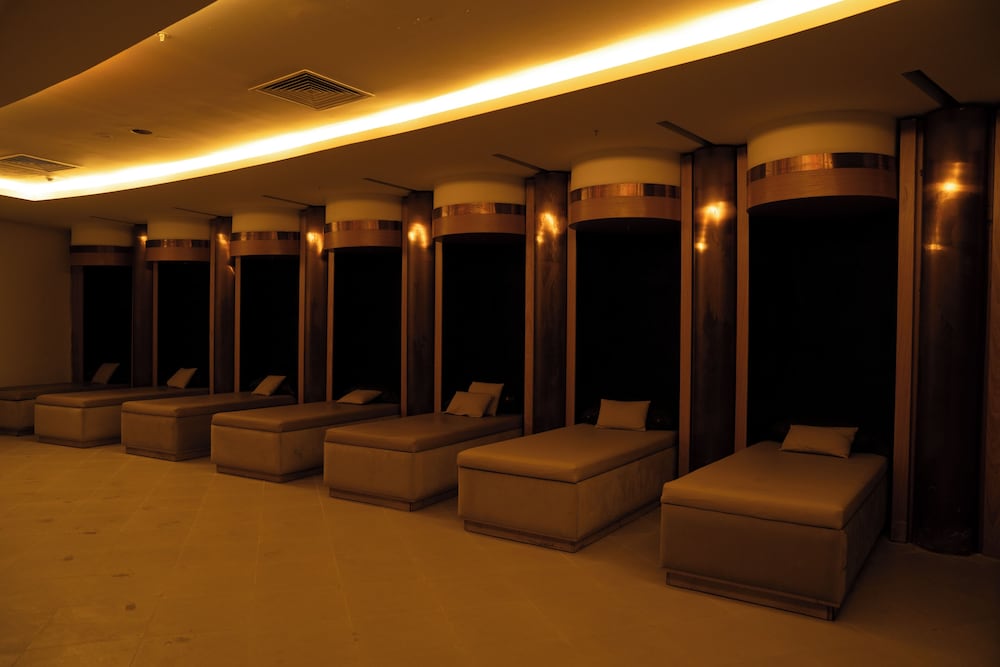 Maxwell Resort Hotel & Spa 30/50