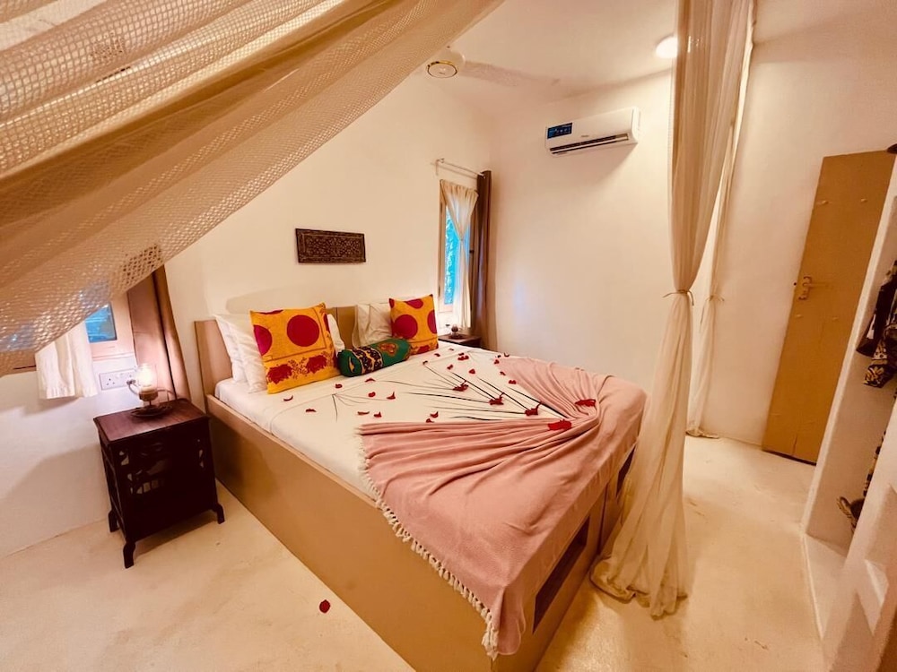 Sharazad Villa 16/50