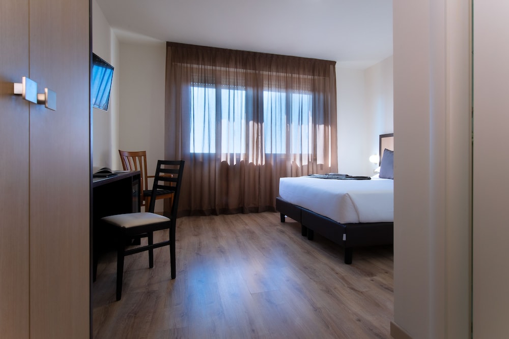 CDH Hotel Modena 24/55