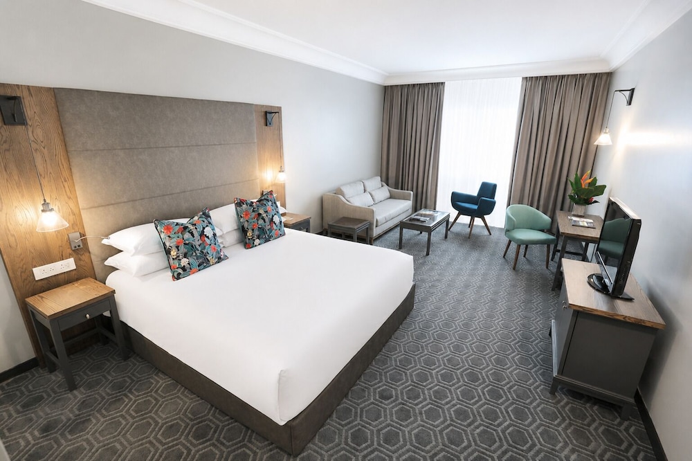 Fiesta Royale Hotel 9/50
