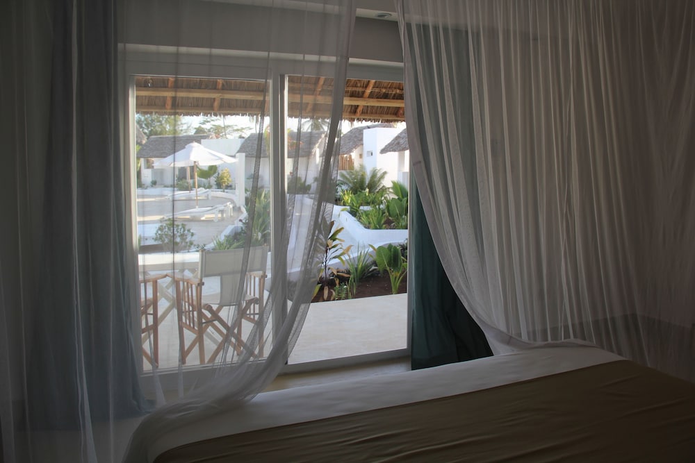 Dhow Inn Boutique Hotel 25/50