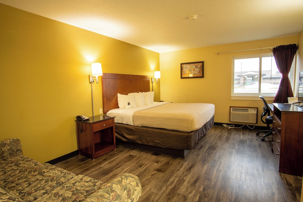 Coratel Inn & Suites by Jasper River Falls 24/60