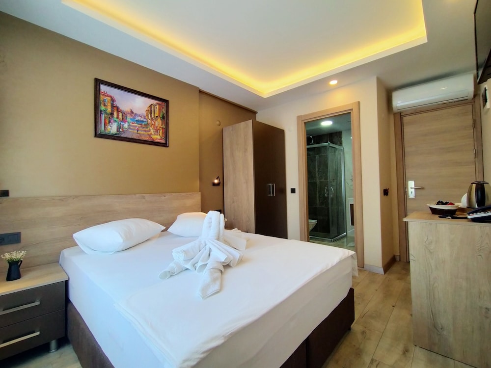 Palmiye Suites 12/24