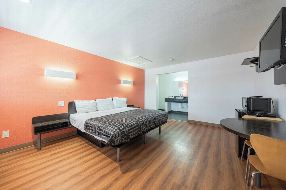 Motel 6 Castroville - Monterey 14/40