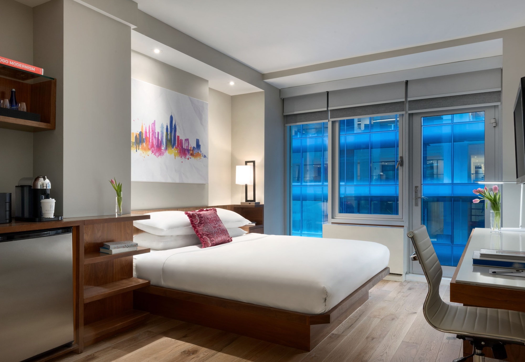 Metro, Deluxe, King Bed