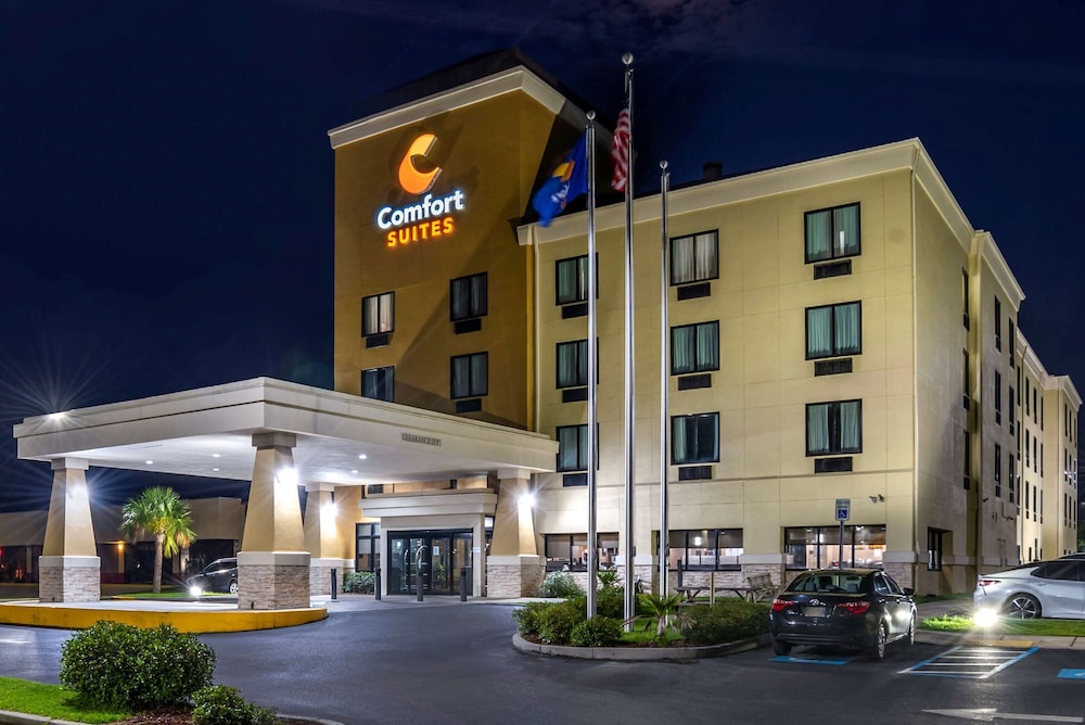 Comfort Suites Gulfport Central, MS 2/49