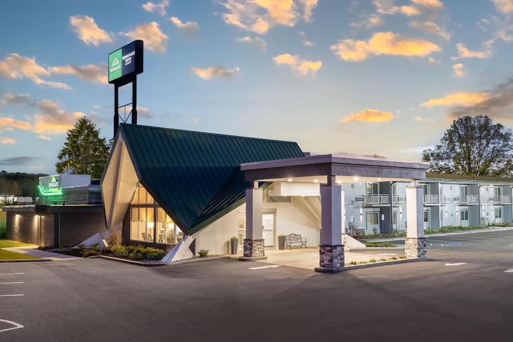 Wingate by Wyndham Geneva at SPIRE Academy 50/56