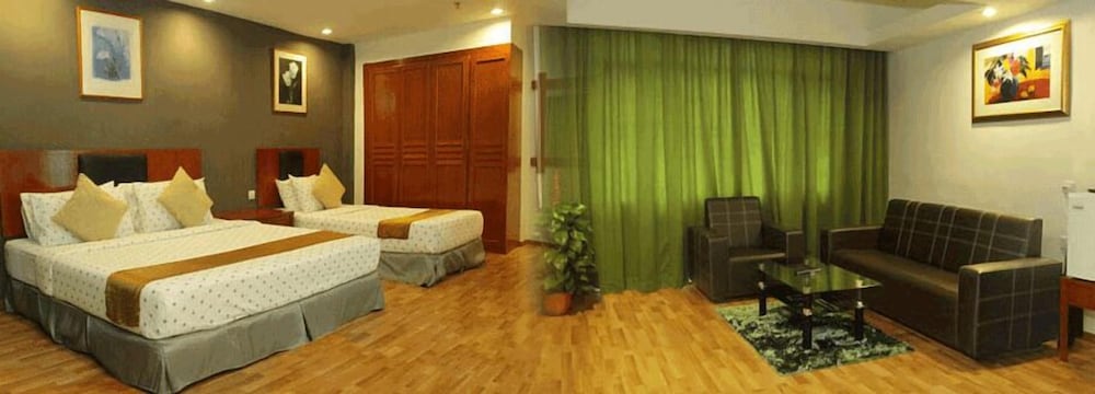 Palette - Kota Tinggi Mayres Hotel 18/54