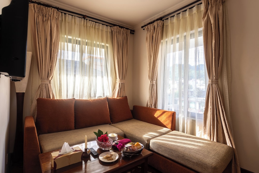 Atithi Resort And Spa 52/67