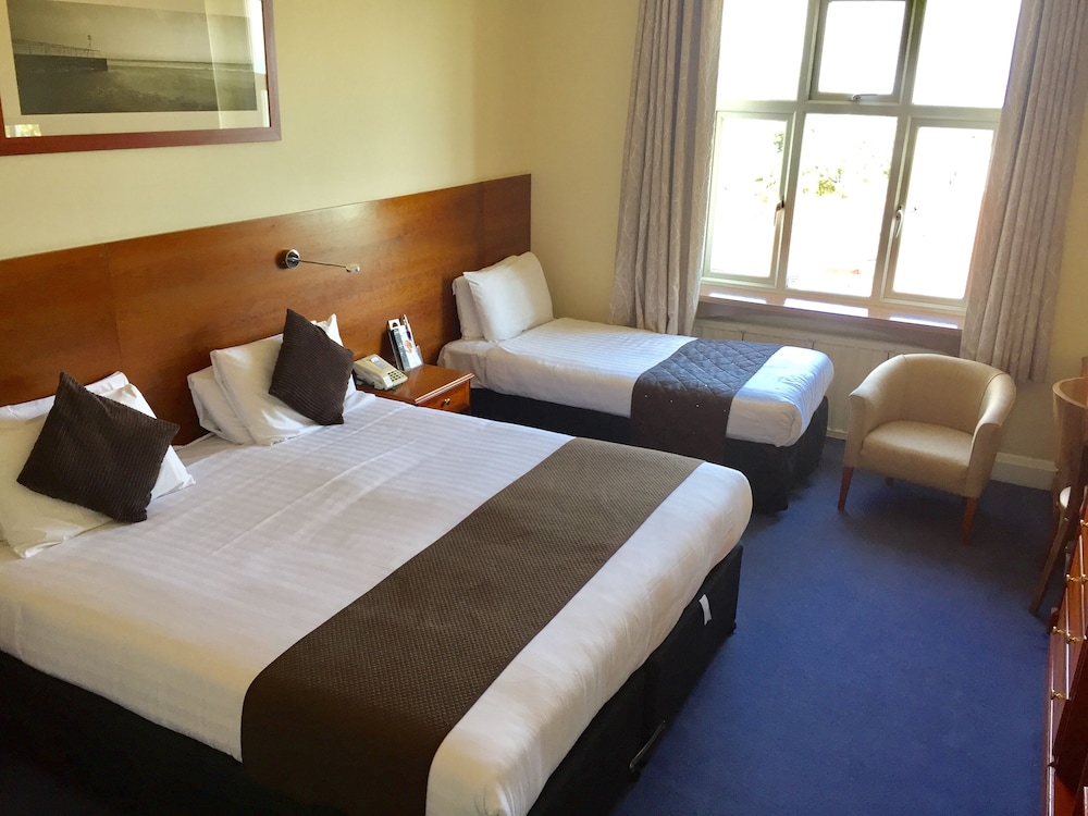 Marsham Court Hotel 39/78
