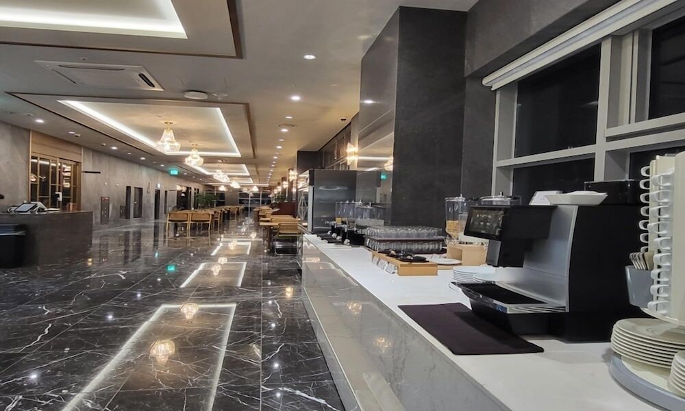 Layers Hotel Hadan 33/50