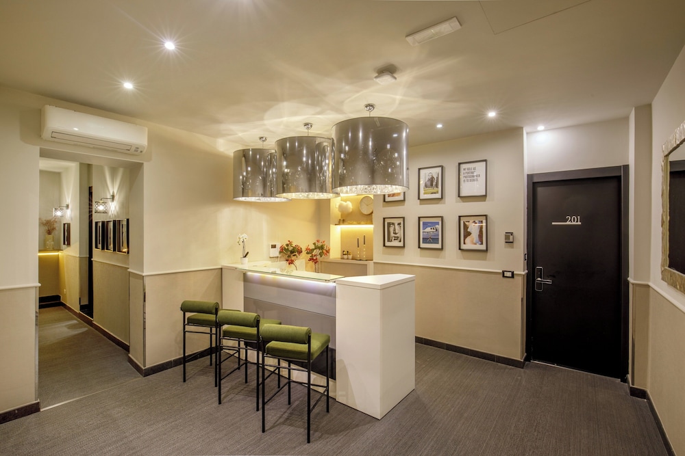 Stay Inn 34/46