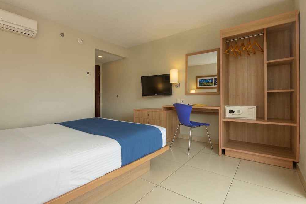 City Express by Marriott San Jose Costa Rica 14/50