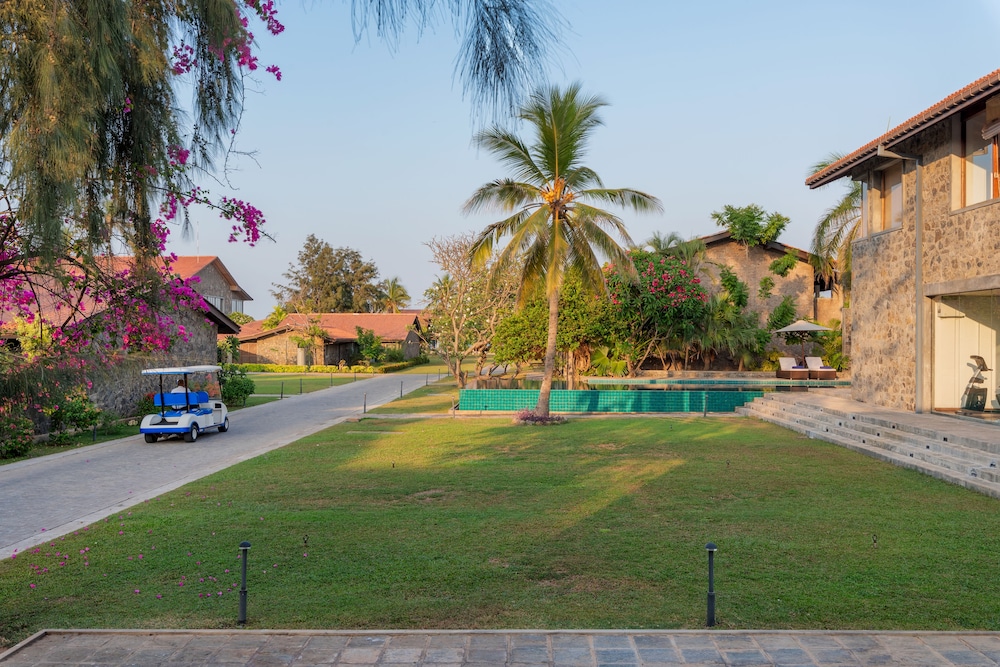 Regenta Arie Lagoon 60/71