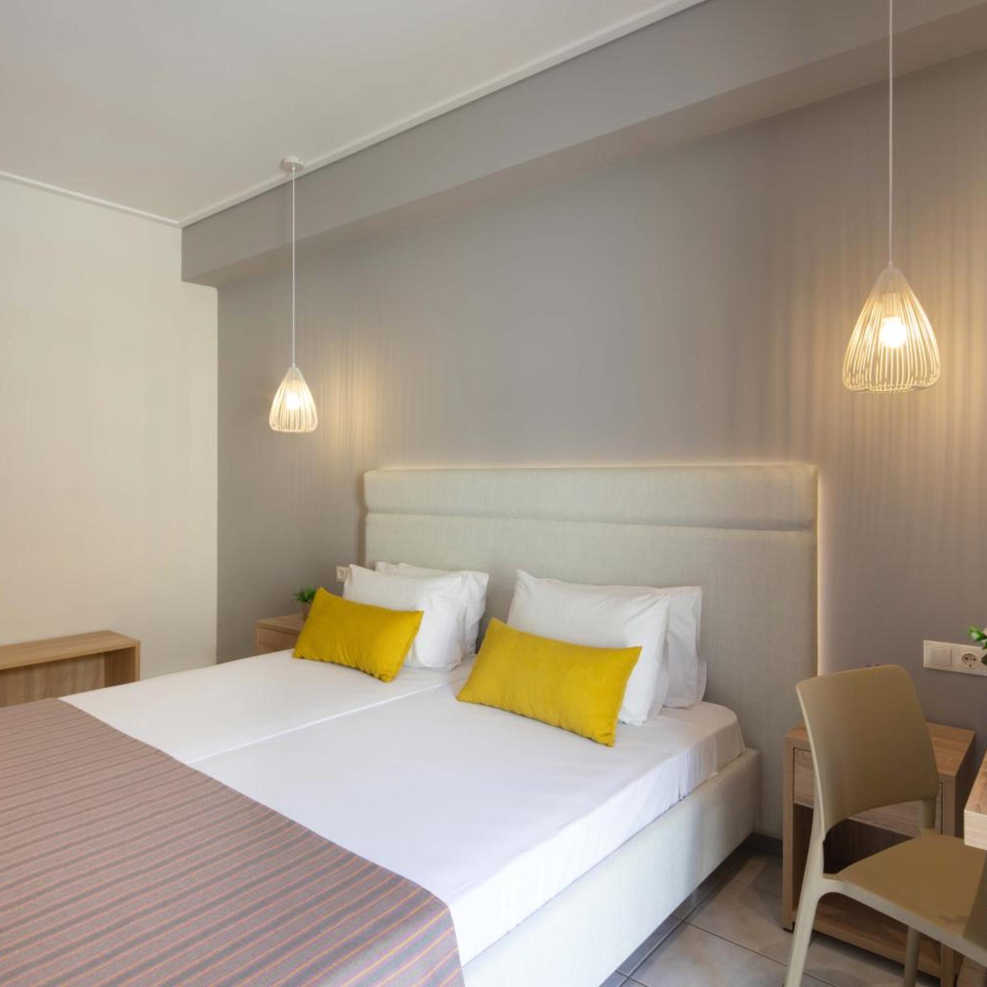 Rossis Beach Hotel 15/58
