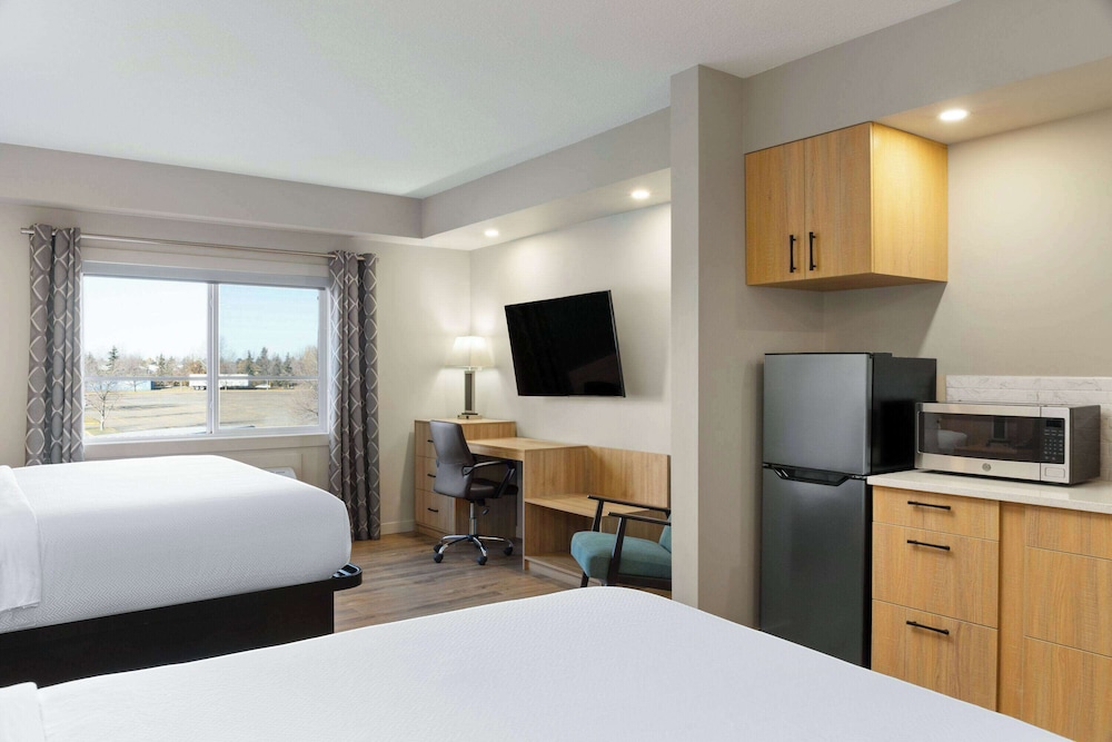 Baymont by Wyndham West Edmonton 22/50