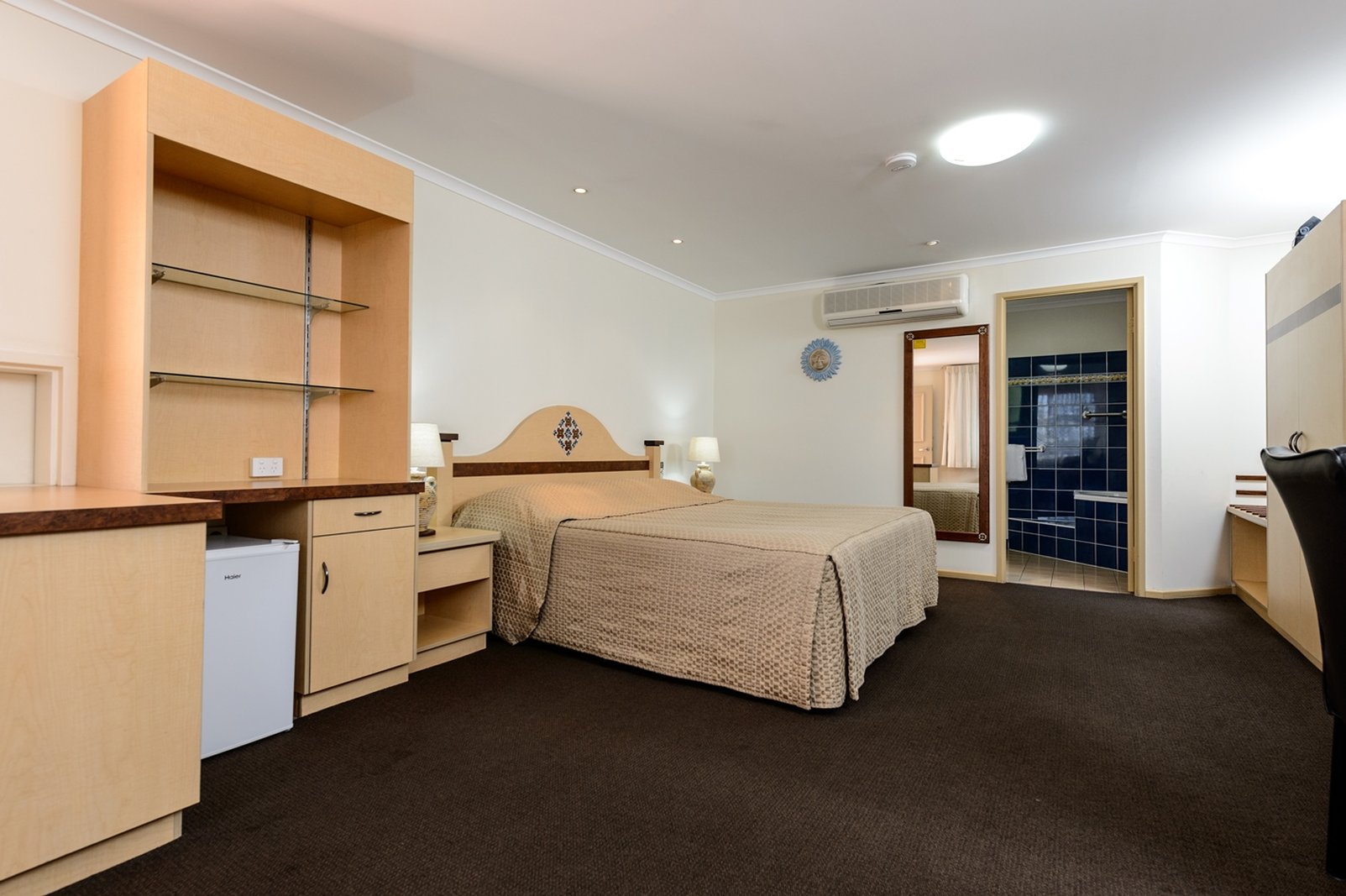 VILLA MIRASOL MOTOR INN 14/32