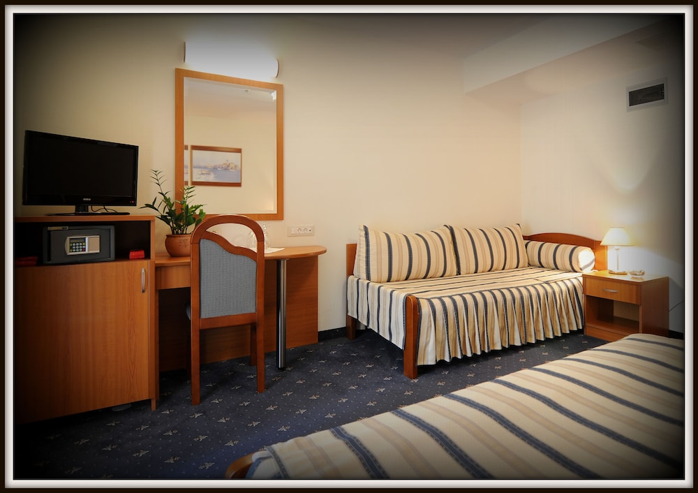 Hotel Rosina 23/34