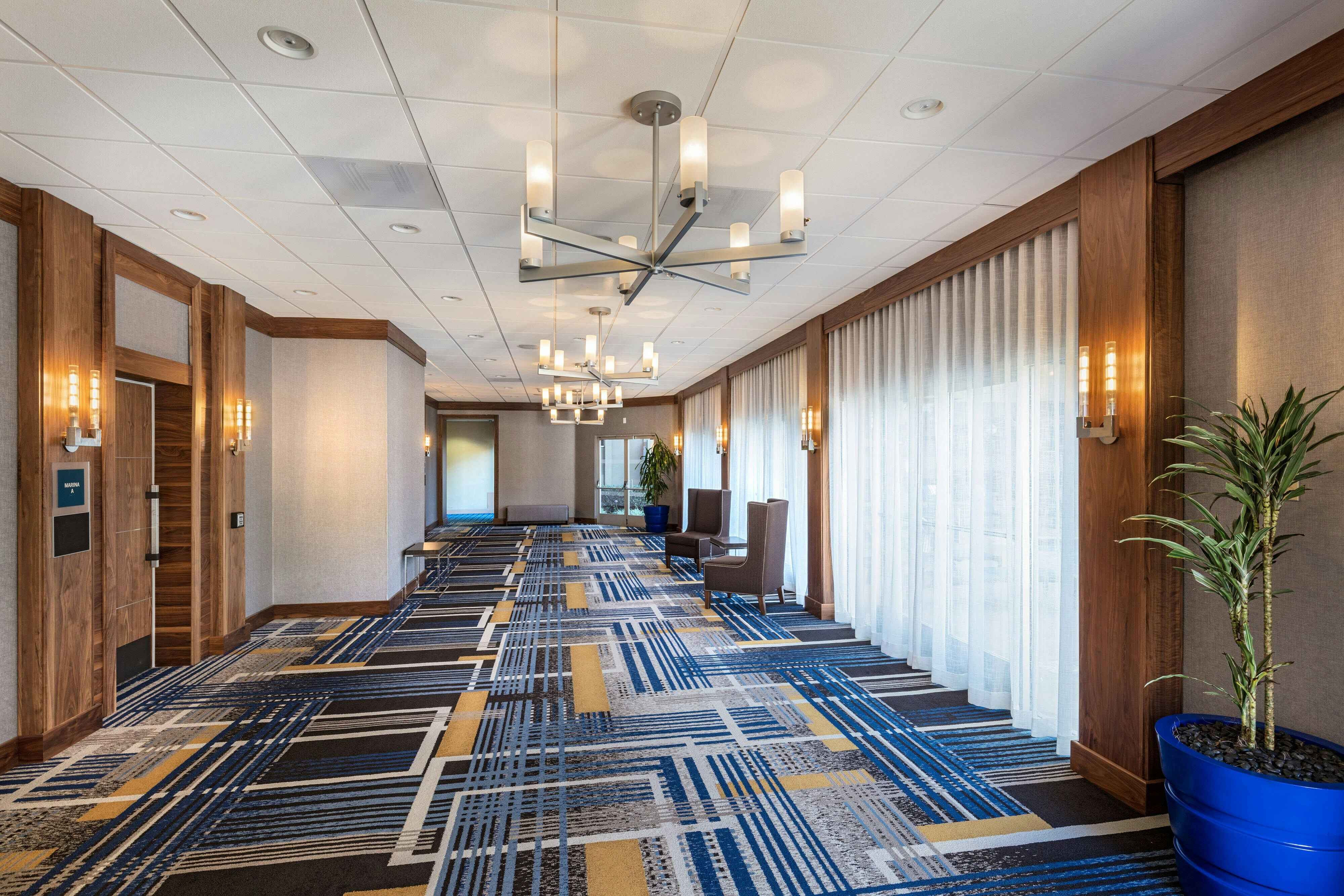 Four Points by Sheraton Los Angeles Westside 21/23