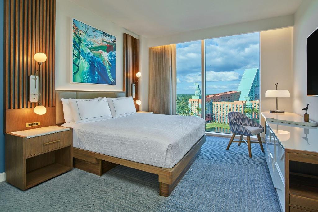 1 Bedroom, Chairman, Suite, King Bed, Epcot View, Sofa, Balcony