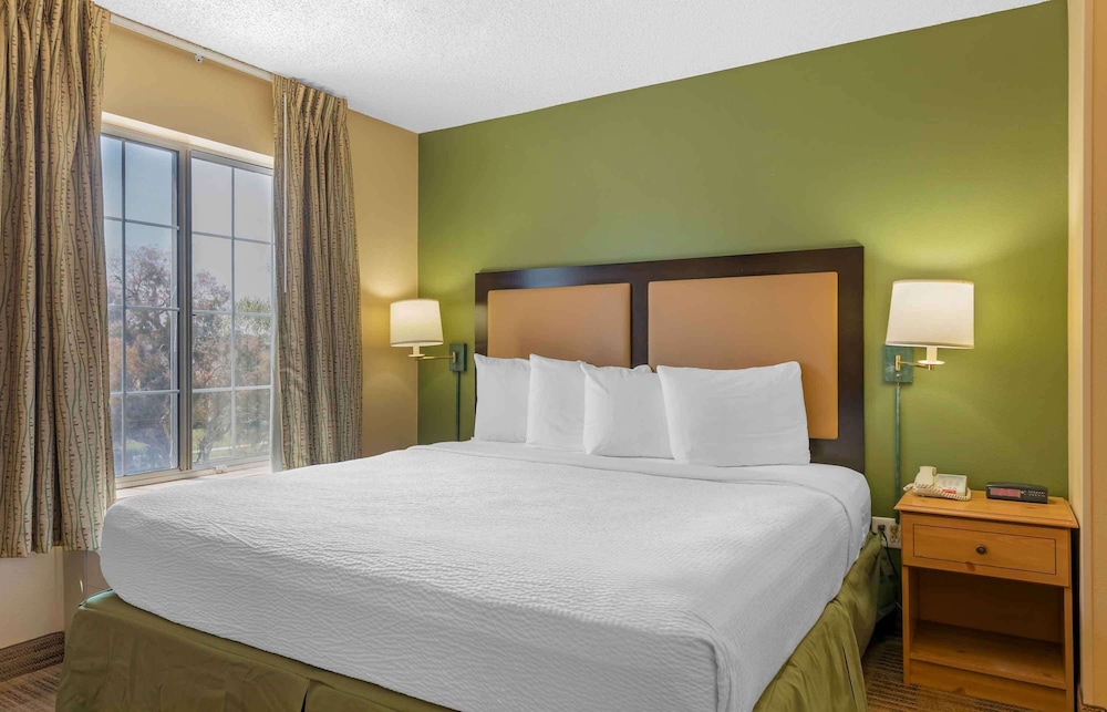 Extended Stay America Los Angeles - Torrance Del Amo Circle 20/50