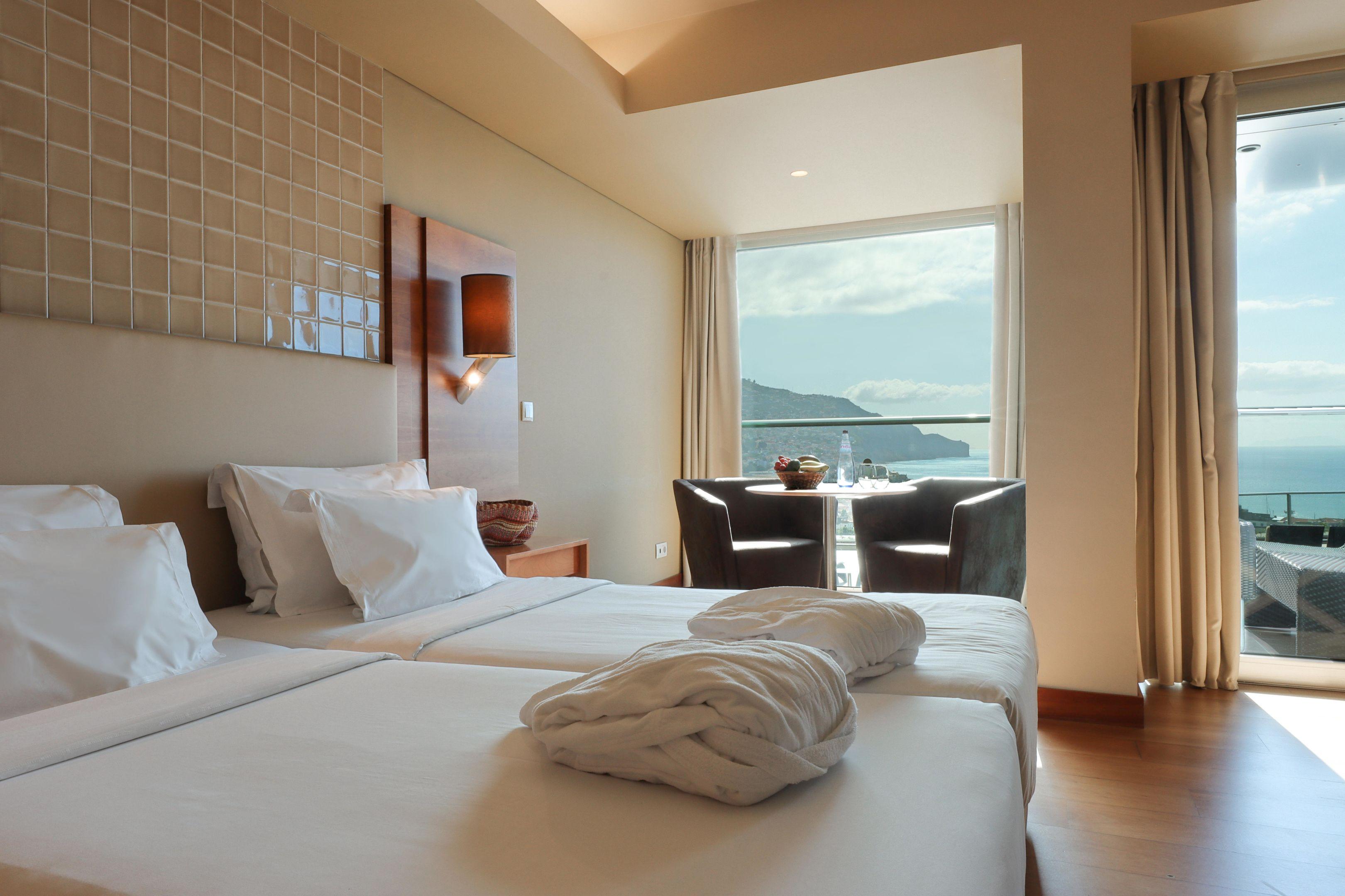 Classic, Sea View, Balcony
