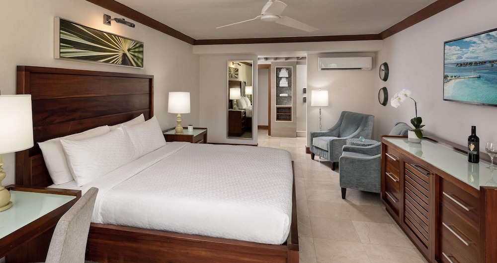 Longshore, Luxury, King Bed