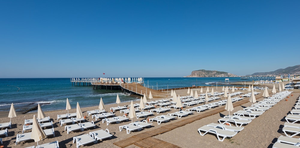Asia Beach Resort & Spa Hotel 70/74