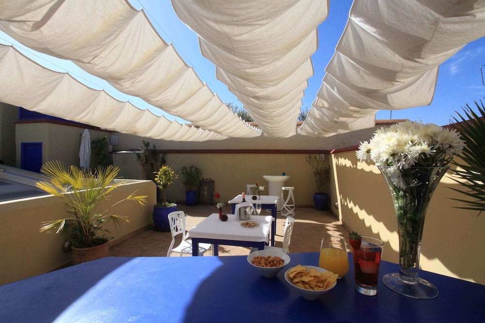 Riad Infinity Sea 68/74