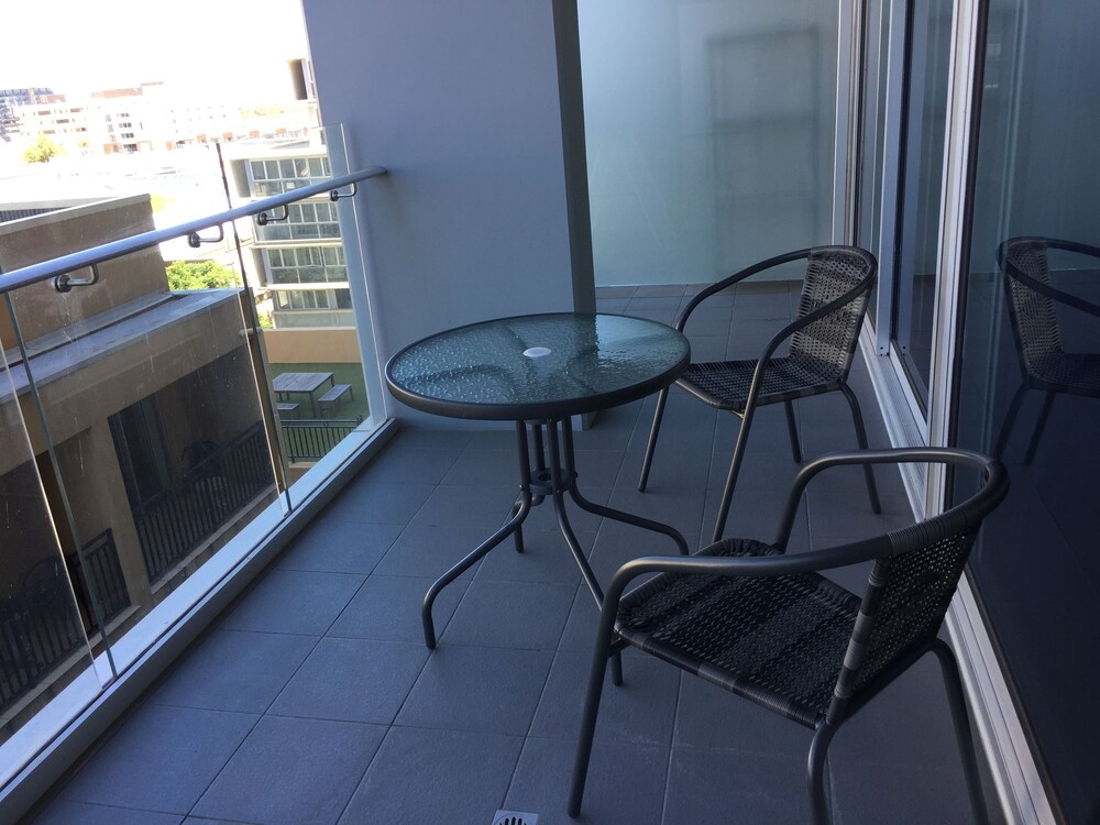 Tasha's Apartments on Morphett 26/50
