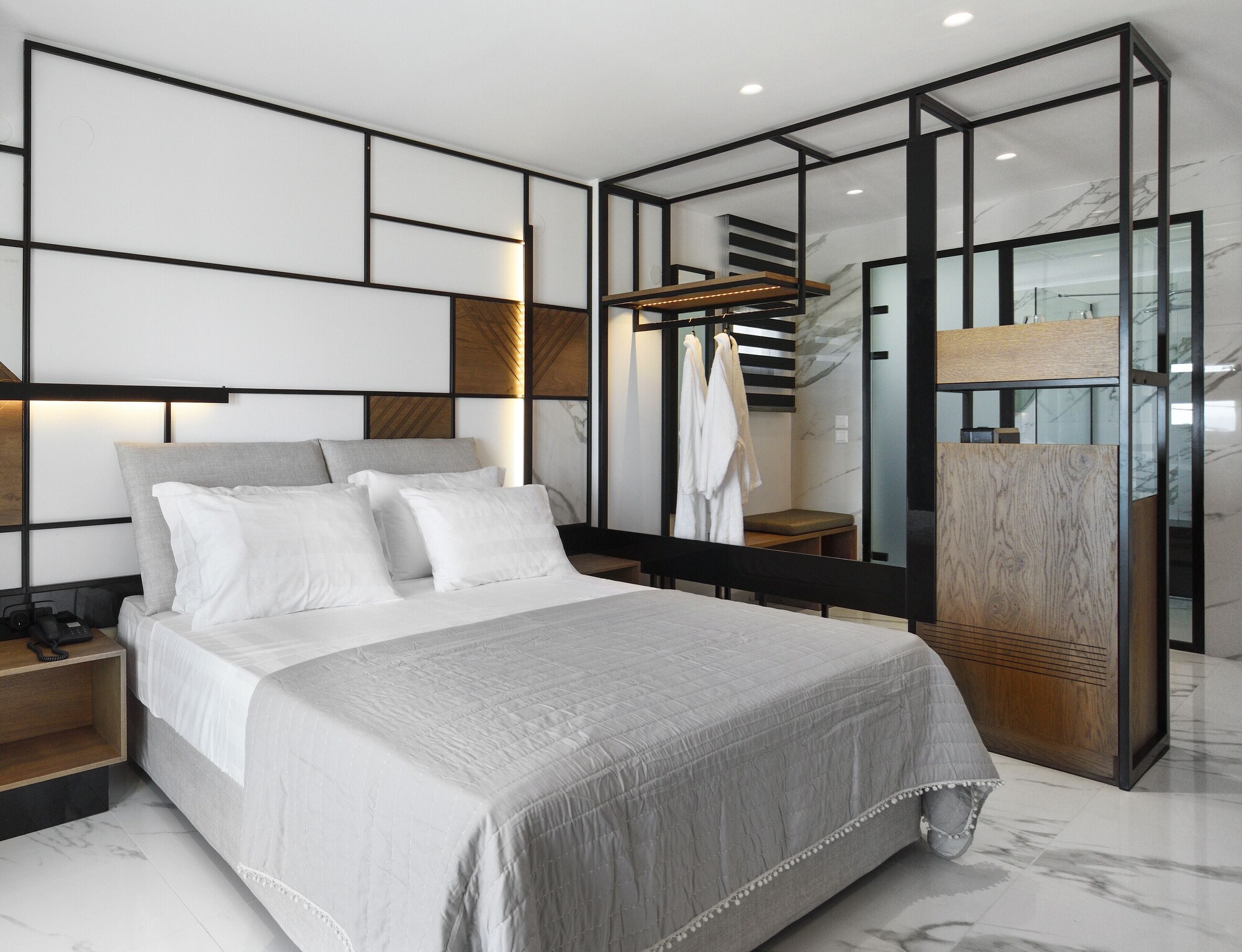JUNIOR SUITE, STUDIO